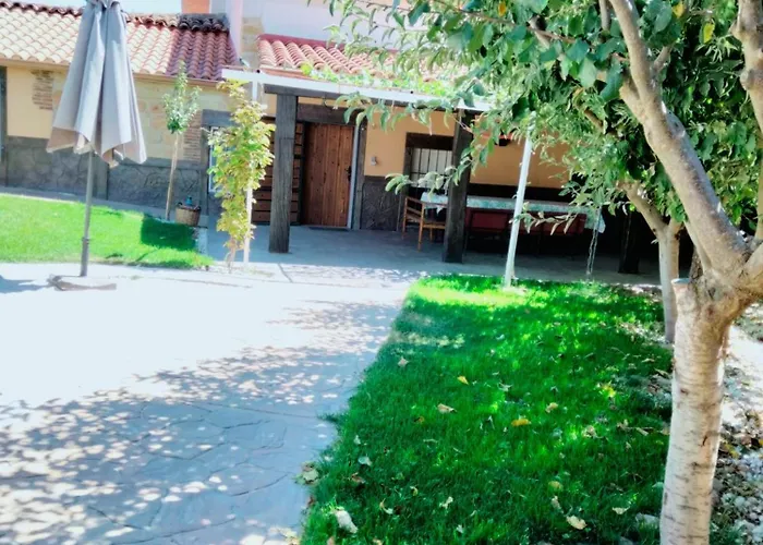 El Rincón De Arabayona Casa de Férias *